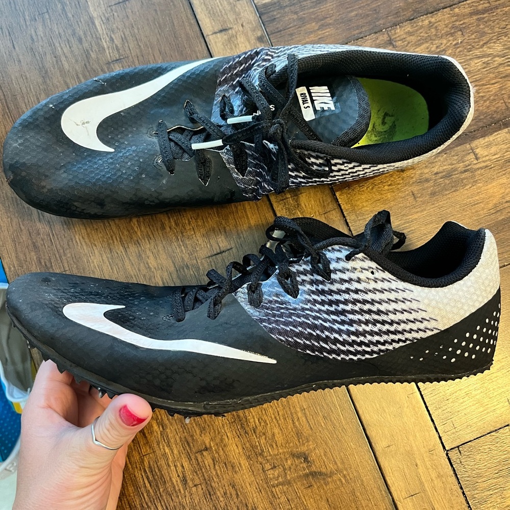Mens Nike track shoe